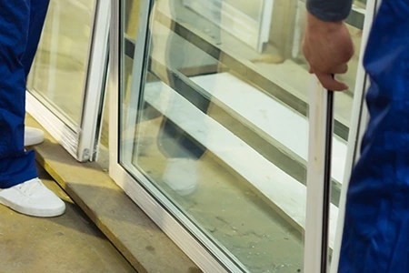 Commercial Glass Repair Technician in Fort Lauderdale, FL