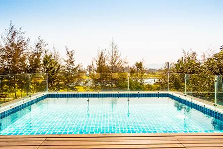 Cost of Glass Pool Fence Repair in Fort Lauderdale, FL